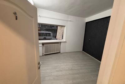 Spatiu activitati | Birou | 3 camere | Salon  | Sediu - 9