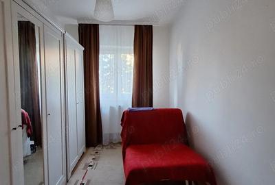 Apartament cu 3 camere decomandat în Torontalului - 2