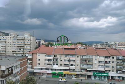 Apartament cu 3 camere decomandat în Central - 16