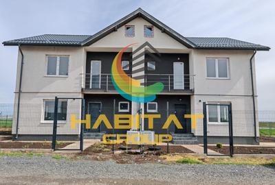 Casă individuală cu 4 camere cu Canalizare în Central - 1