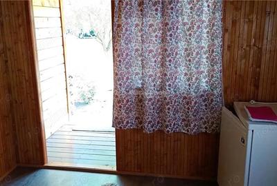 Casă cu Teren 2693 Mp în Gornea - 2