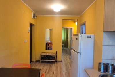Apartament cu 3 camere decomandat în Tomis Nord