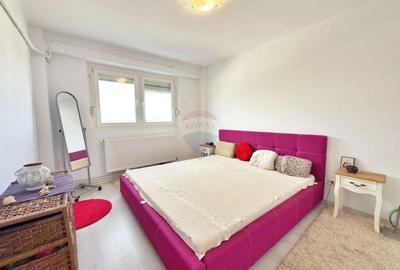 Apartament cu 4 camere de vanzare in zona Aurel Vlaicu - 2