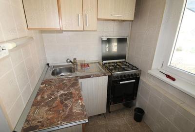 Casă cu 4 camere cu Teren 700 Mp în Lipovei - 1