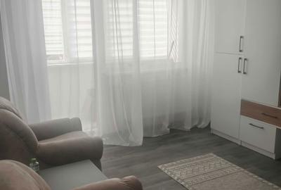 Apartament cu 2 camere decomandat în Central - 2