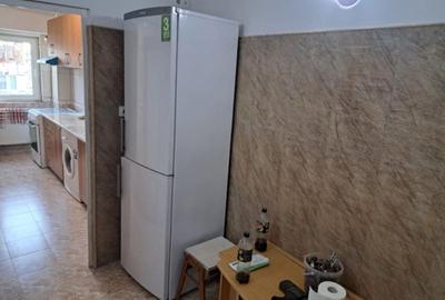 Garsonieră decomandată în Rahova