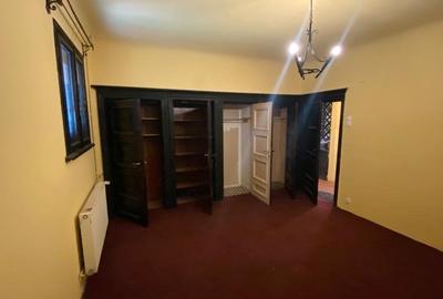 Calea Mosilor: Apartament cu 6 camere in vila, ideal comercial cu trafic redus ! - 2