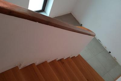 Casă cu 5 camere cu Teren 325 Mp în UTA - 3