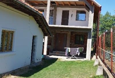 Casa de vinzare cu teren edificabil - 2