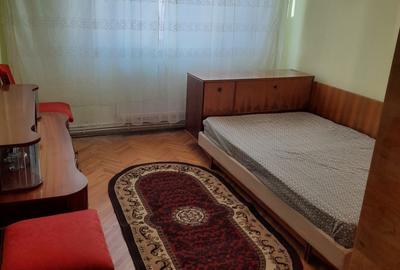 Apartament cu 2 camere semidecomandat în Galați - 1