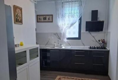 Apartament cu 2 camere decomandat, mobilat în Km 5 - 8