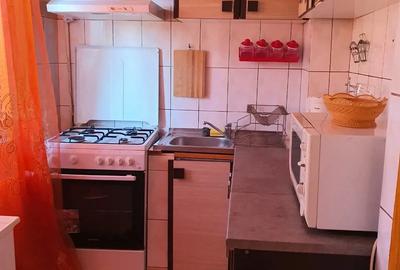 Inchiriez garsoniera - 7