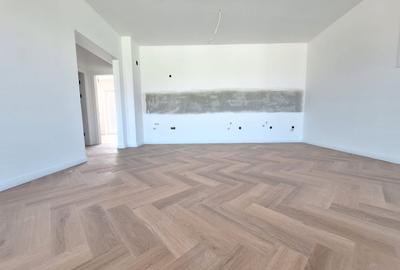 Apartament cu 3 camere semidecomandat în Central - 4