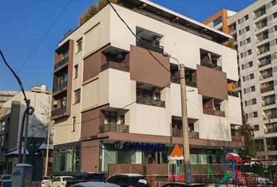 Garsonieră decomandată, mobilată în Decebal - 1