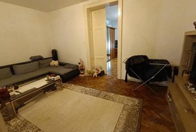 Apartament cu 3 camere semidecomandat în Iosefin - 3