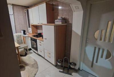 Apartament cu 4 camere decomandat în Central - 8