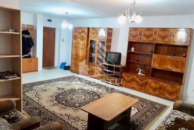Apartament cu 2 camere semidecomandat, mobilat în Lipovei