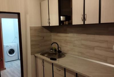 Apartament cu 2 camere decomandat în Micro 21 - 3