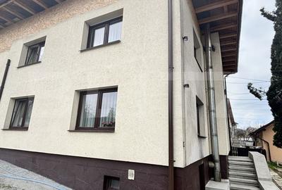 Casă cu 4 camere în Central - 7