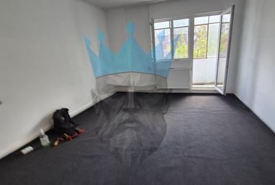 Apartament cu 3 camere semidecomandat în Moșilor - 2