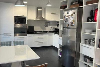 Casă cu Teren 375 Mp în Central - 6