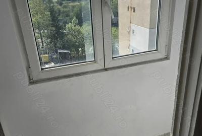 Apartament 3 camere ?tei - 3