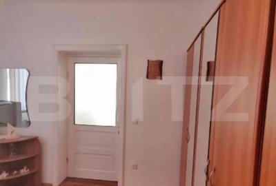 Casă cu 3 camere cu Teren 125 Mp în Central - 2