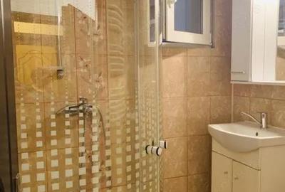 Garsonieră decomandată în Baba Novac - 2