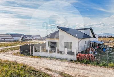 Casa cu 4 Camere Individuala | Moderna | Sanpetru Casa cu 4 Camere Individuala | Moderna | Sanpetru - 2