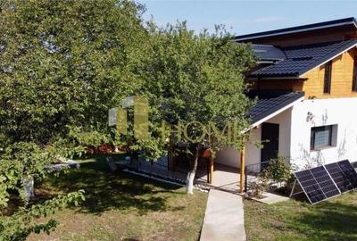 Casa vacanta, 9500 mp teren intravilan, in Valea Calugareas - 2