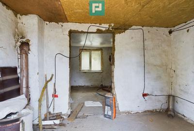 Casa cu 3 camere la ro?u de vanzare zona 6Vanatori - 3