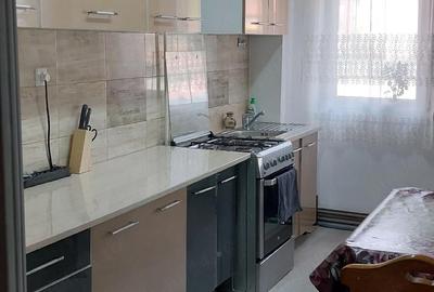 Apartament cu 3 camere decomandat în Central - 8
