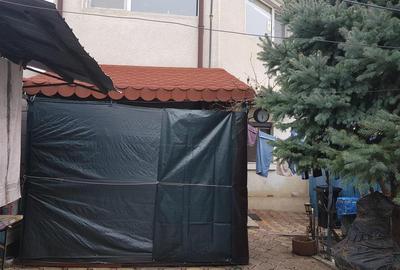 Casă cu 5 camere cu Canalizare în Central - 2