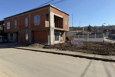 Casă cu 4 camere în Spitalul Județean - 7