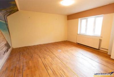 Apartament cu 3 camere decomandat, mobilat în Centrul Civic - 3
