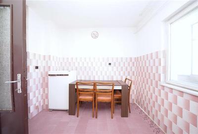 Apartament cu 3 camere decomandat în Decebal - 11