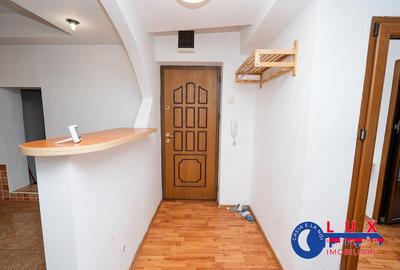 Apartament cu 3 camere decomandat în Babadag - 14
