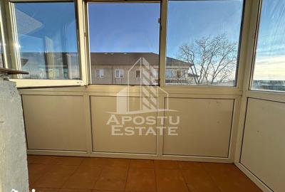 Apartament cu 3 camere nedecomandat, mobilat în Girocului - 2