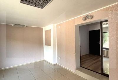 Spațiu comercial, de 35 mp, în Central - 5