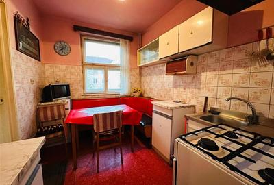 Apartament cu 3 camere semidecomandat în Rogerius - 1
