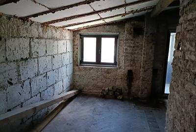 TITULESCU - langa Clinica 32 vanzare casa 230 mp - 12