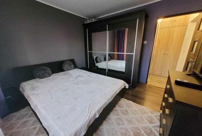 Apartament cu 2 camere decomandat în Lotus