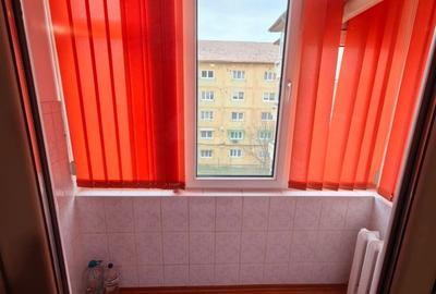 Apartament cu 2 camere decomandat în Exterior Vest - 7