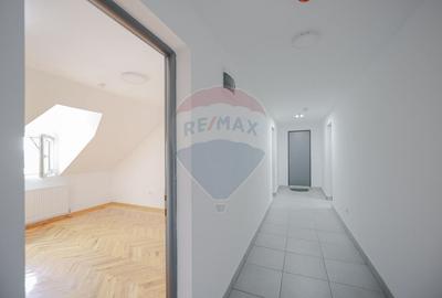 De inchiriat birouri moderne, zona Calea Borsului - 9