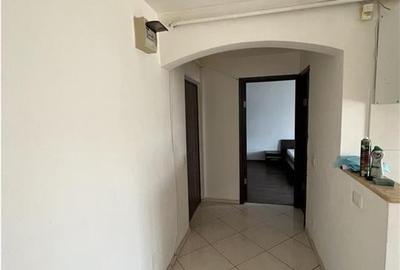 Apartament 2 camere, etaj 3 mobilat plus utilat, acoperis tabla Apartament 2 camere, etaj 3 mobilat plus utilat, acoperis tabla - 9