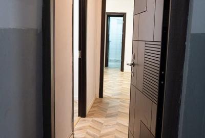 Apartament cu 3 camere semidecomandat în Central