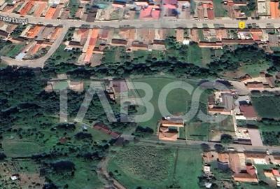 Teren de 1160 mp, în Slimnic