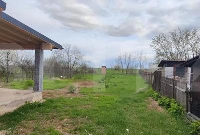 Casă cu 15 camere cu Teren 1000 Mp în Dumbrava - 1