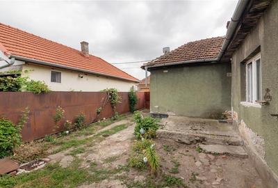 Casa renovabila cu teren de 620 mp in Cantemir - 18
