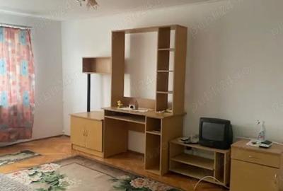 Inchiriez apartament , 2 camere , decomandat , etaj 2 , str.Timisorii nr.110 - 8